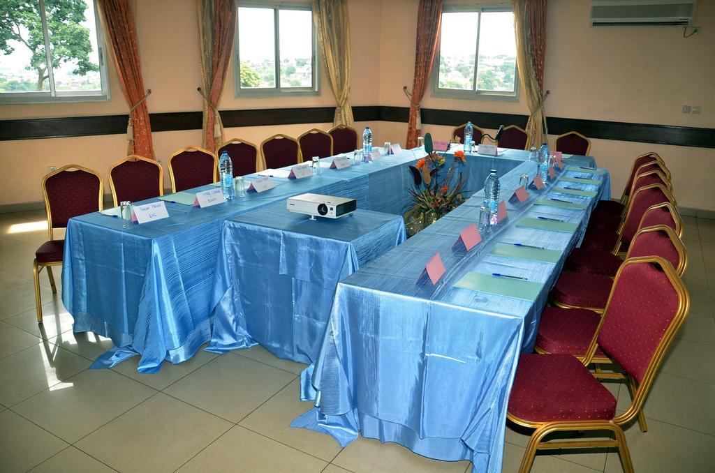 Hotel Mansel Yaoundé Εξωτερικό φωτογραφία