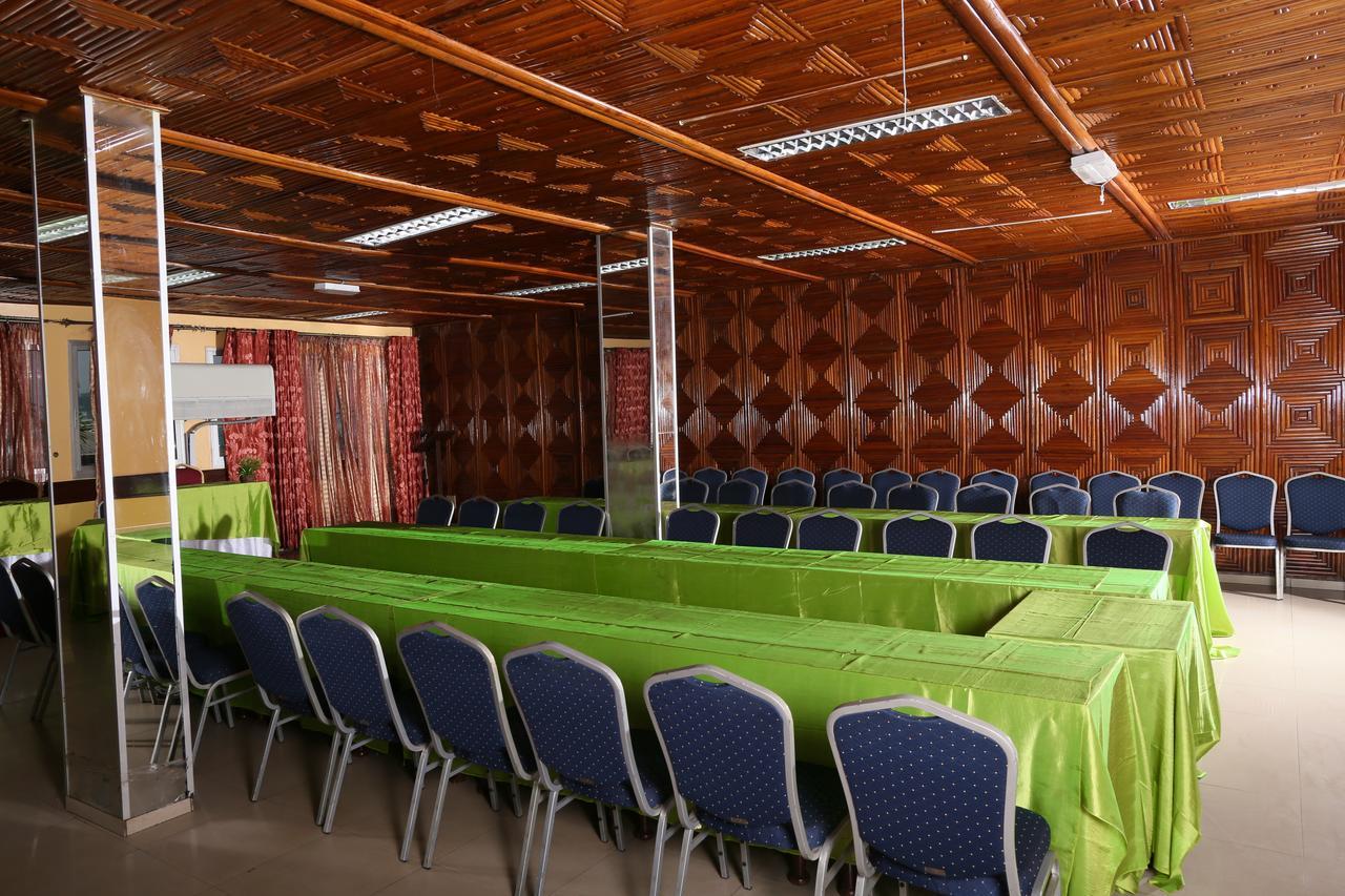 Hotel Mansel Yaoundé Εξωτερικό φωτογραφία