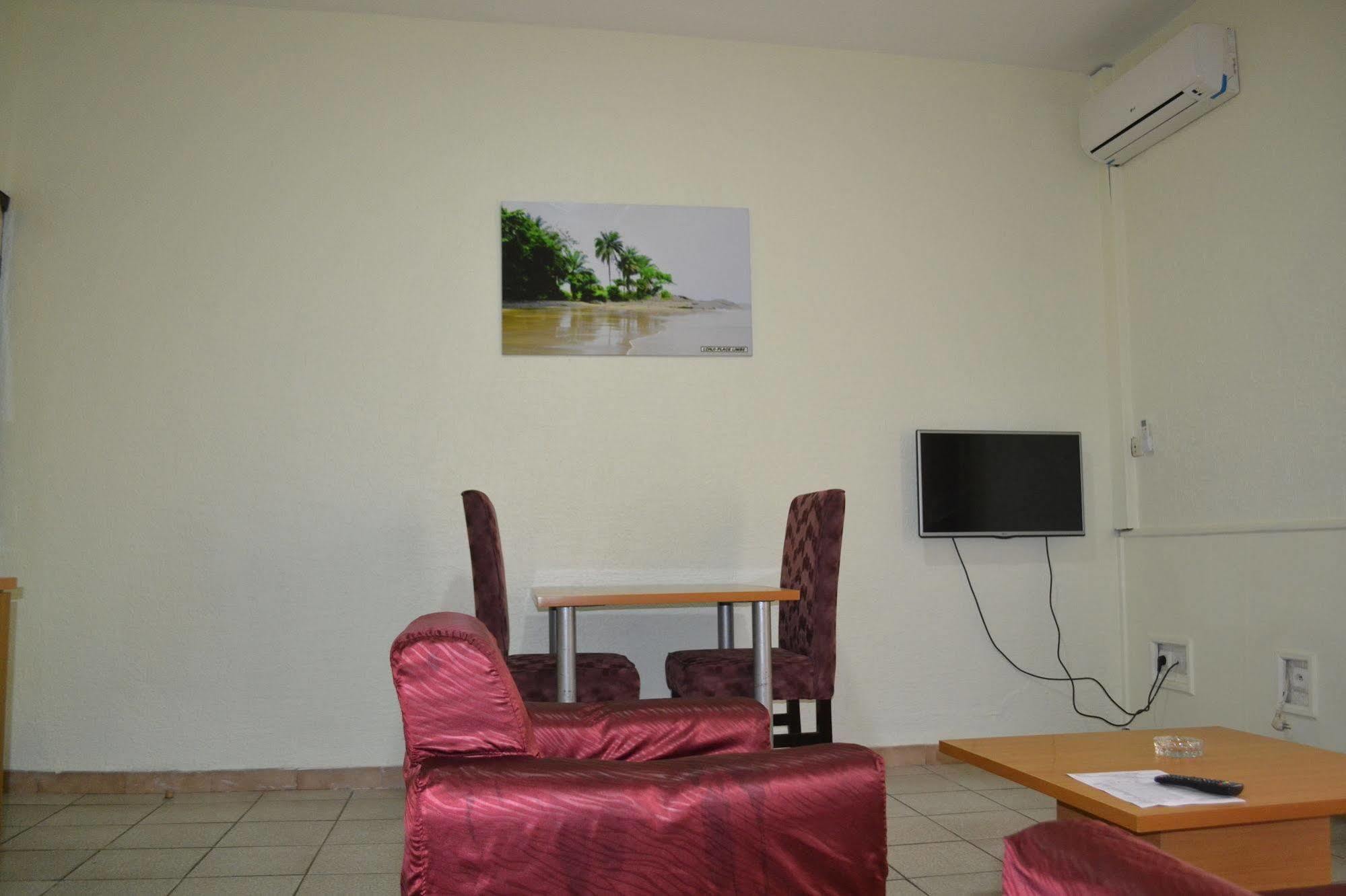 Hotel Mansel Yaoundé Εξωτερικό φωτογραφία
