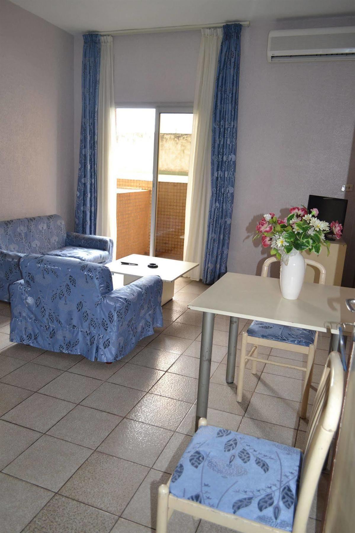 Hotel Mansel Yaoundé Εξωτερικό φωτογραφία