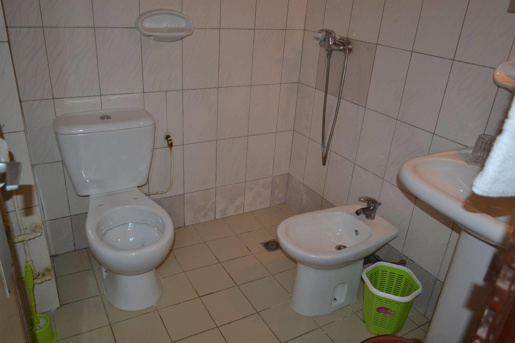 Hotel Mansel Yaoundé Εξωτερικό φωτογραφία
