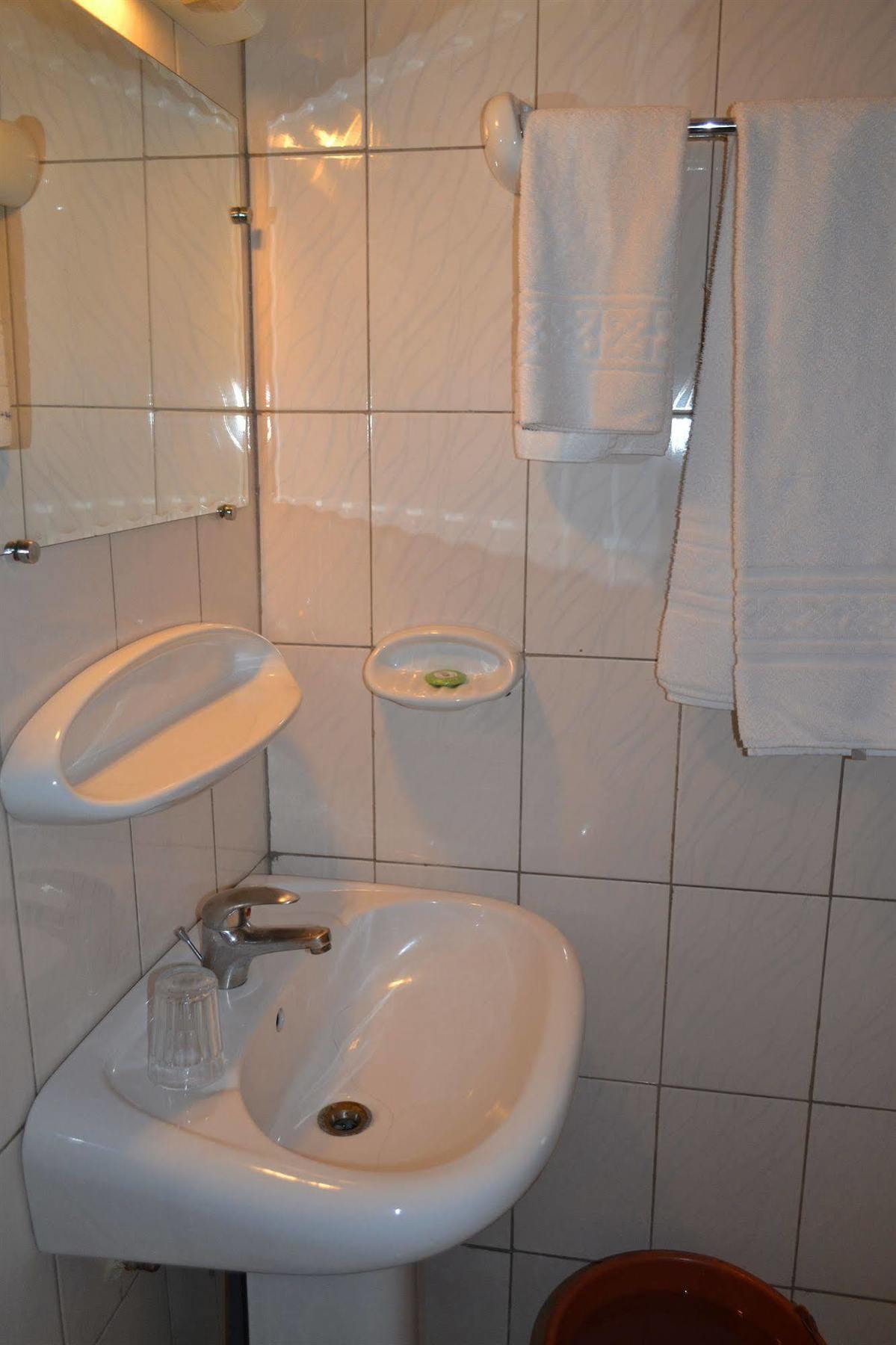 Hotel Mansel Yaoundé Εξωτερικό φωτογραφία