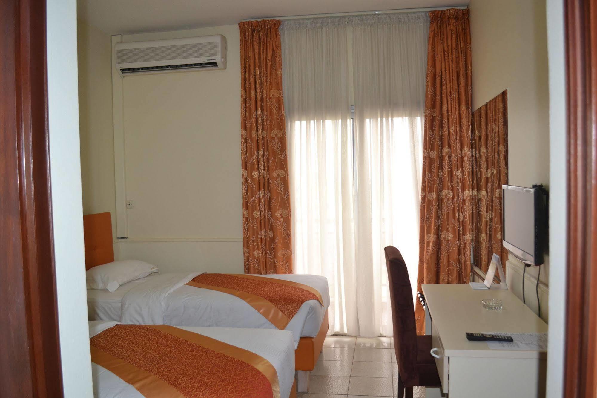 Hotel Mansel Yaoundé Εξωτερικό φωτογραφία